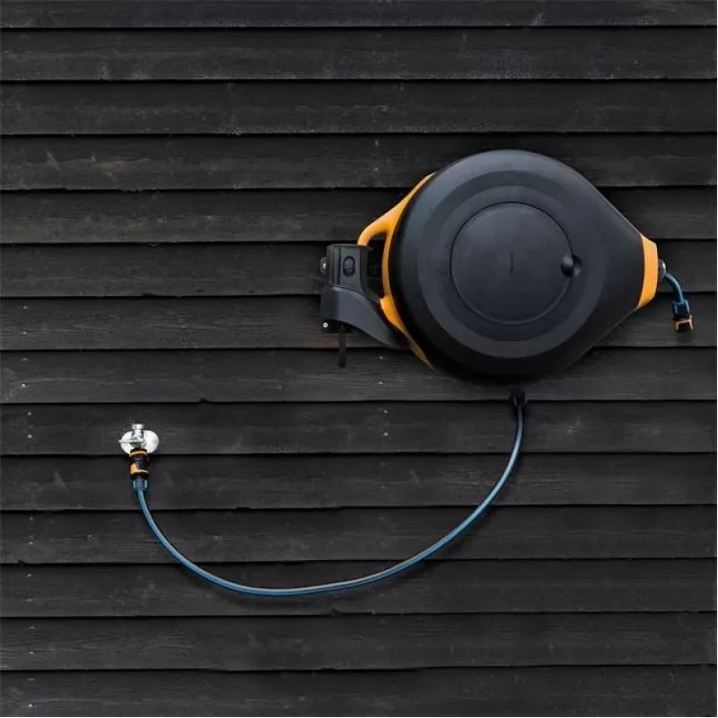 Suporte para mangueira Fiskars 1027095 em fibra, metal preto