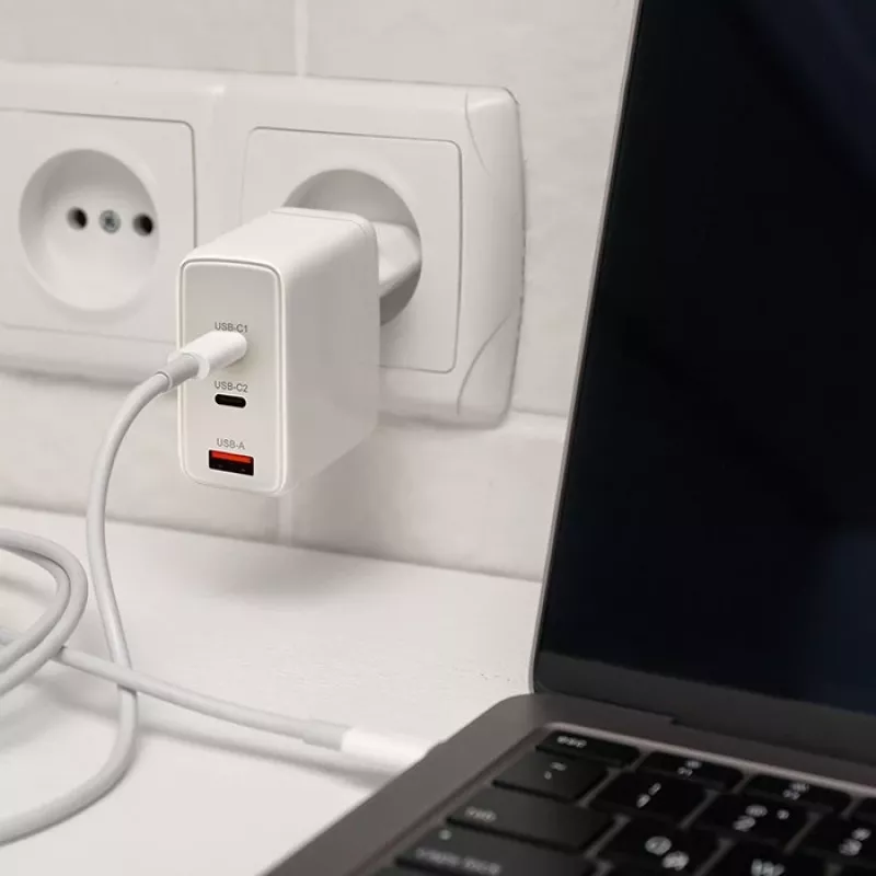Carregador QOLTEC 100W GaN USB-C Dual PD 5–20V 1,5–5A, 2×USB-C