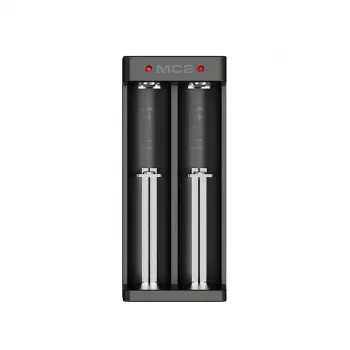 Carregador de baterias Li-Ion XTAR de dois slots para células 18650, entrada USB-C, 2 slots, preto, indicadores LED