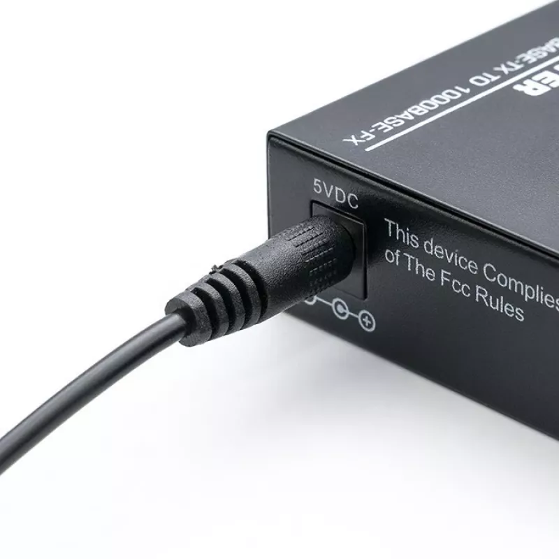 Conversor de media SWITCH Ethernet 1x RJ45 1x SFP