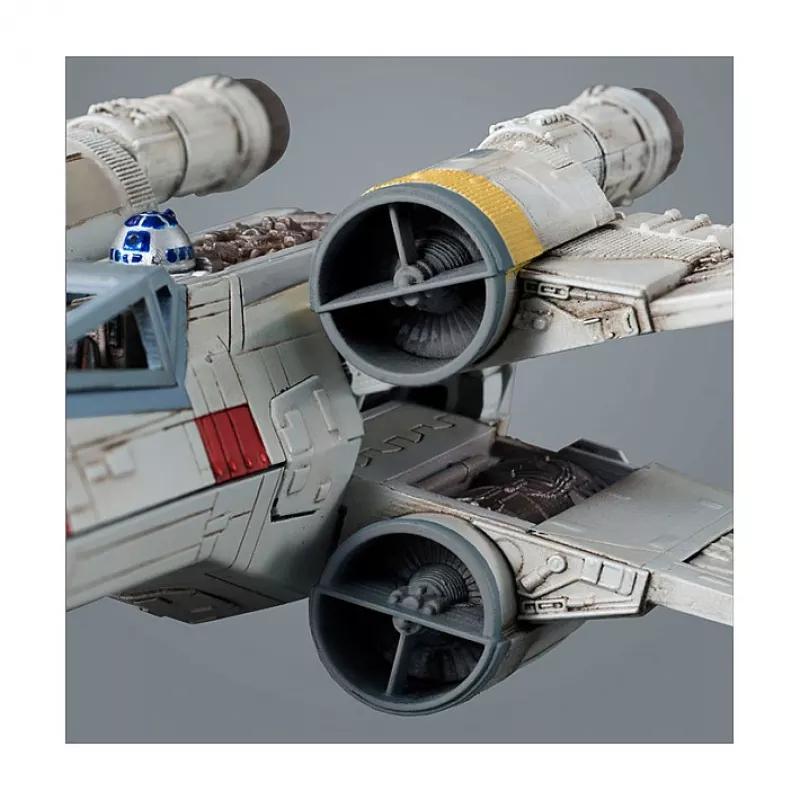 Kit de montagem Revell «Shuttle» à escala 1:72 — X-Wing Starfighter, comprimento 100 mm