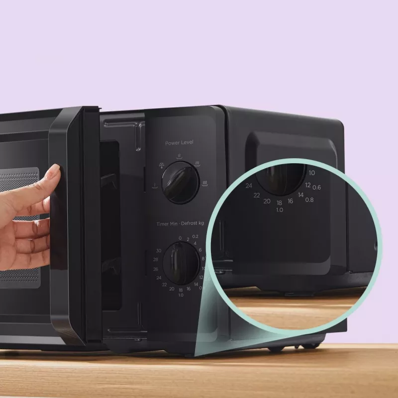 Micro-ondas Toshiba MM2EM20PF acabamento espelhado preto