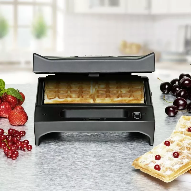 Sanduicheira Rommelsbacher SWG 700 – grelhador elétrico compacto 3-em-1 com 3 placas intercambiáveis (sanduíche, waffle belga, grelhador), detalhes em aço inoxidável