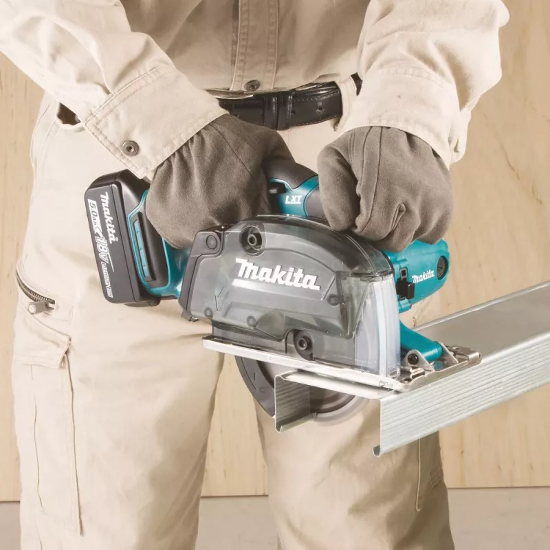 Serra circular portátil Makita DCS552RTJ 13,6 cm preto, menta 3600 rpm