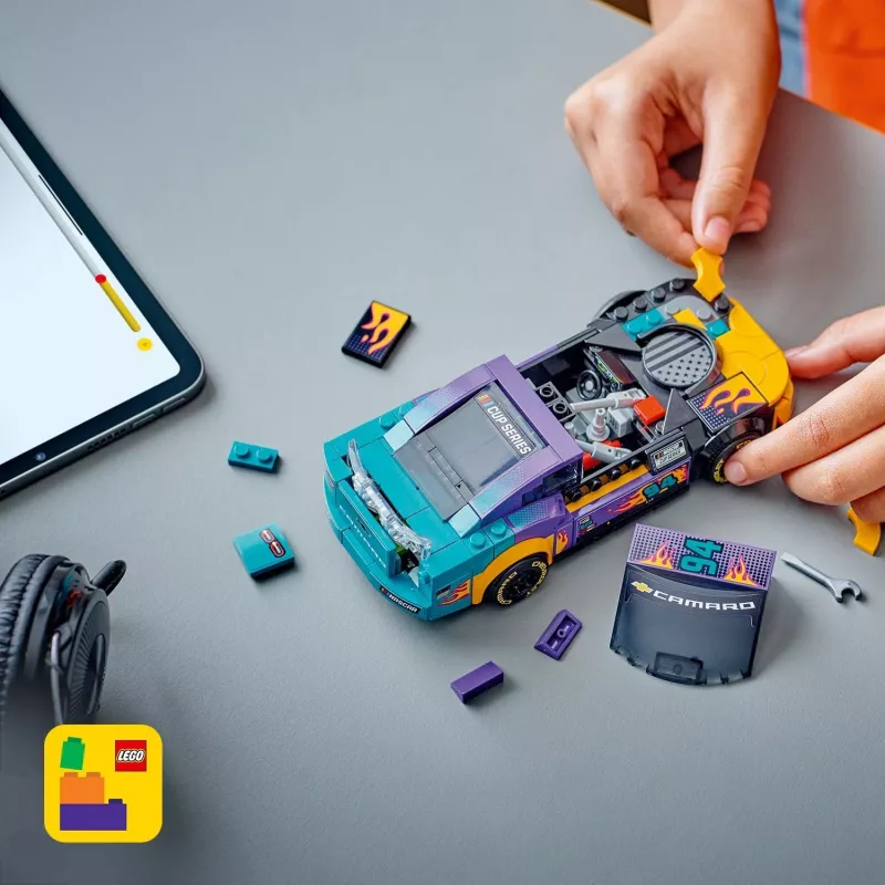 Brinquedo de construção LEGO Speed Champions 76935 NASCAR Next Gen Chevrolet Camaro ZL1, 328 peças, 1 minifigura, idade 9+