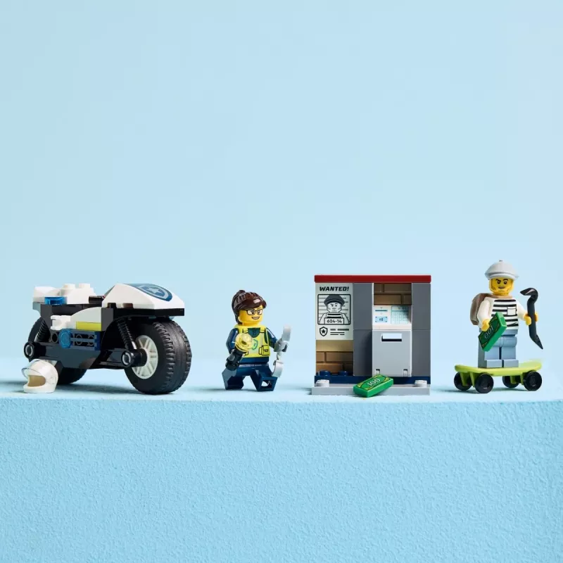 LEGO City Perseguição de mota da polícia conjunto 60455 — 65 peças, 2 minifiguras, a partir dos 4 anos