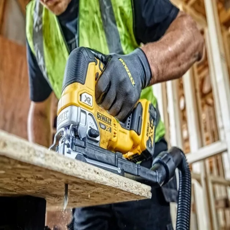 DeWALT DCS334P2-QW Serra de vaivém sem fio 3200 spm 2,1 kg