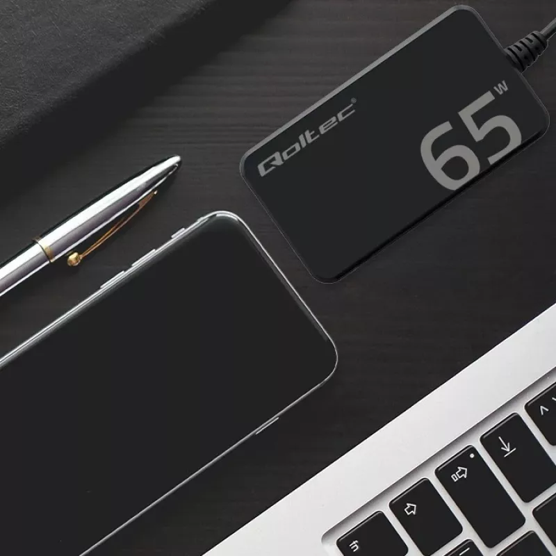 Carregador QOLTEC 65W GaN Super Fast fino PD 5-20V 3,25A USB-C
