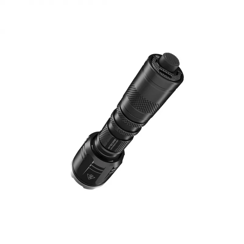 Lanterna de mão Nitecore CI7 — 4 LEDs, 2500 lúmenes, 130 h de autonomia, 148,2 mm, 158 g, preto