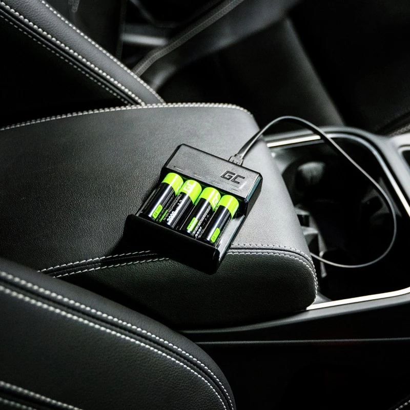 Carregador GC VitalCharger 2xAA 2000 mAh 2xAAA 800 mAh