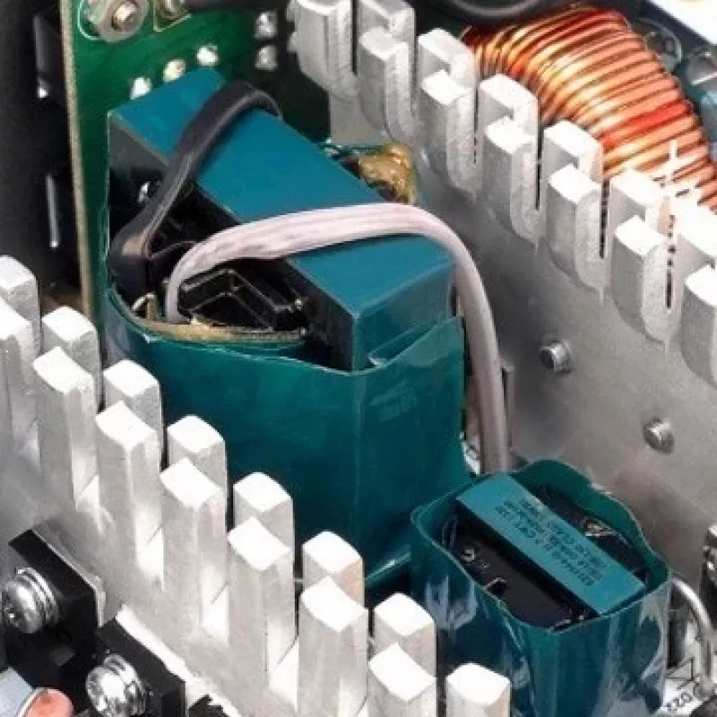 Fonte de alimentação Thermaltake SPS-730M 730 W