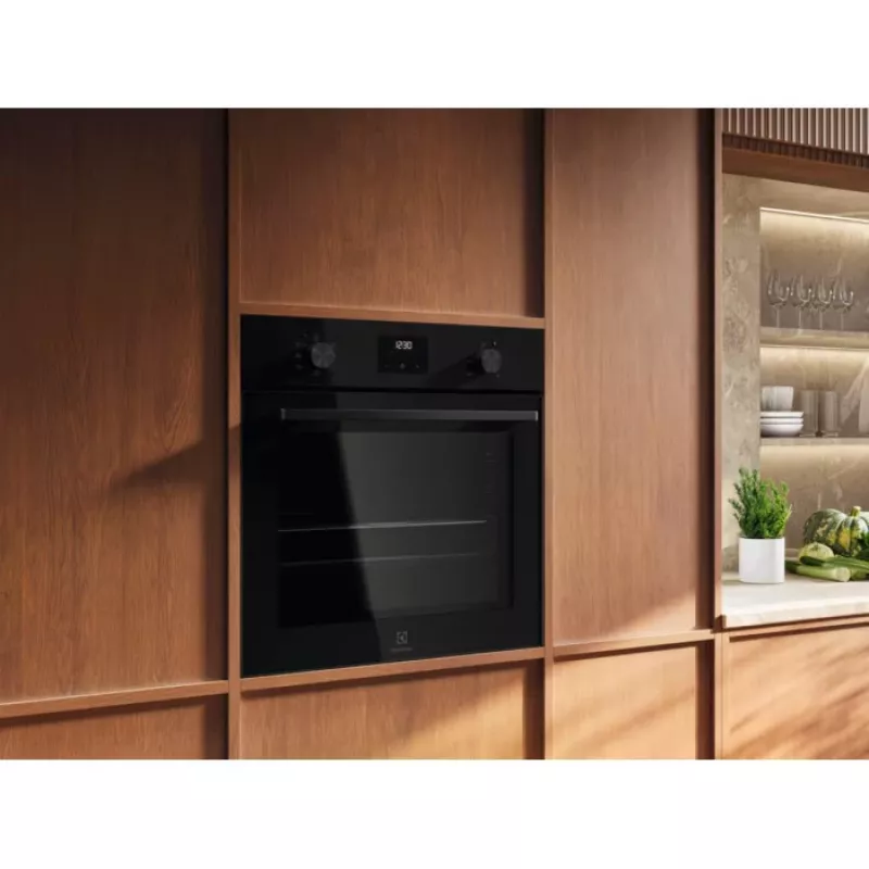 Forno elétrico de encastrar Electrolux LOF3H10K — classe de eficiência energética A+
