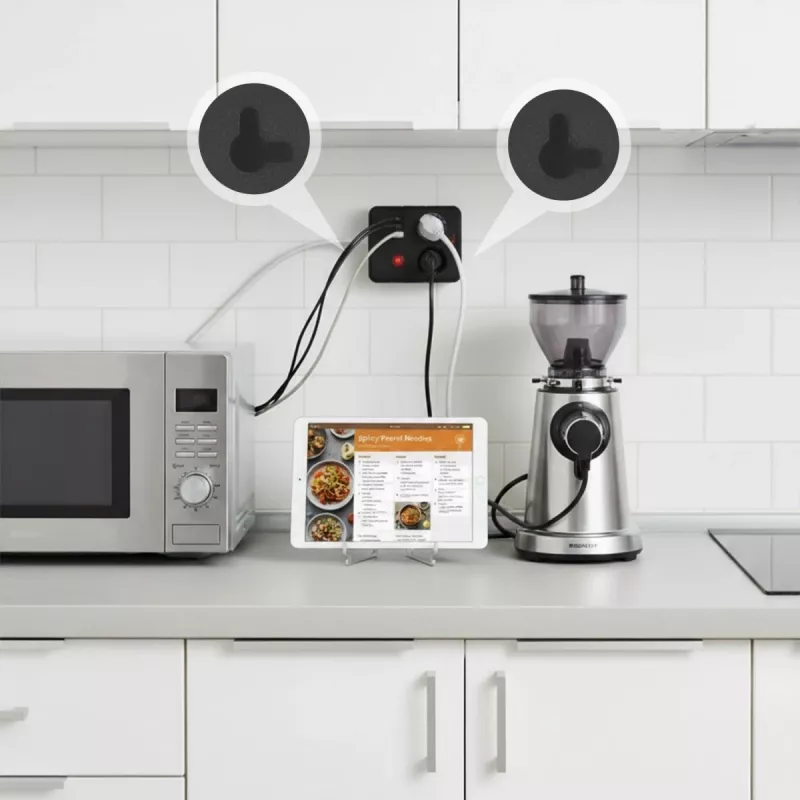 Extensão elétrica MACLEAN MCE387 B — 2 tomadas, 3×USB A, 110–240 V, cabo de 1,5 m, máx. 2500 W