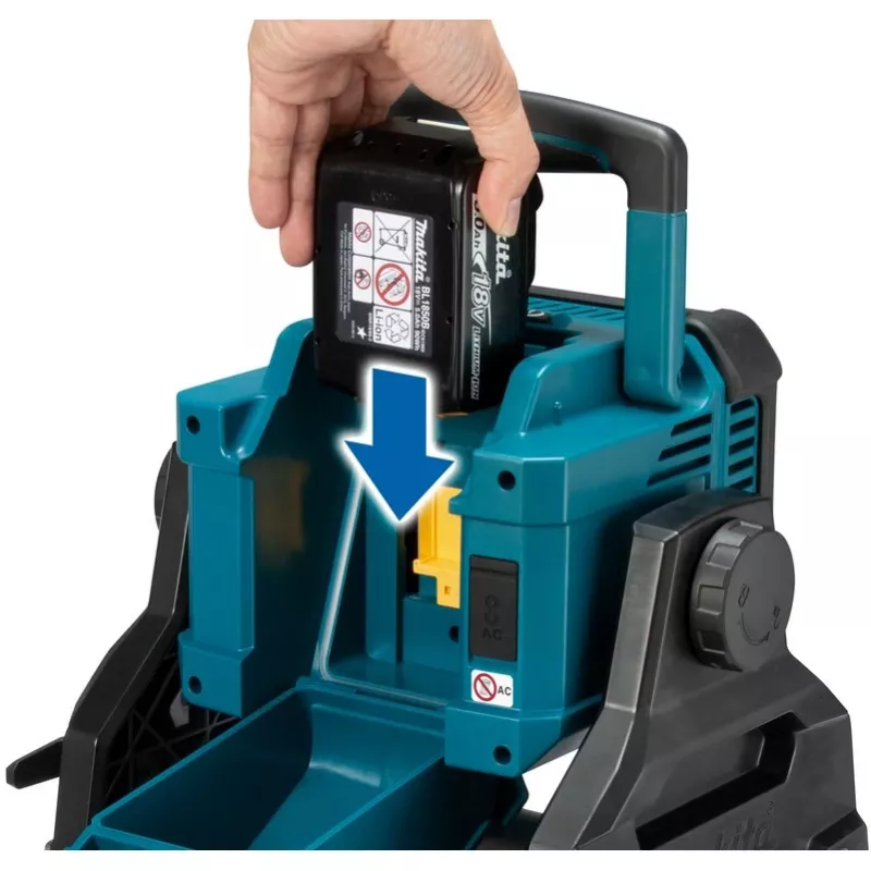 LÂMPADA MAKITA 18V/14,4V DML811 LED 1800lx/3000lm +FONTE DE ALIMENTAÇÃO