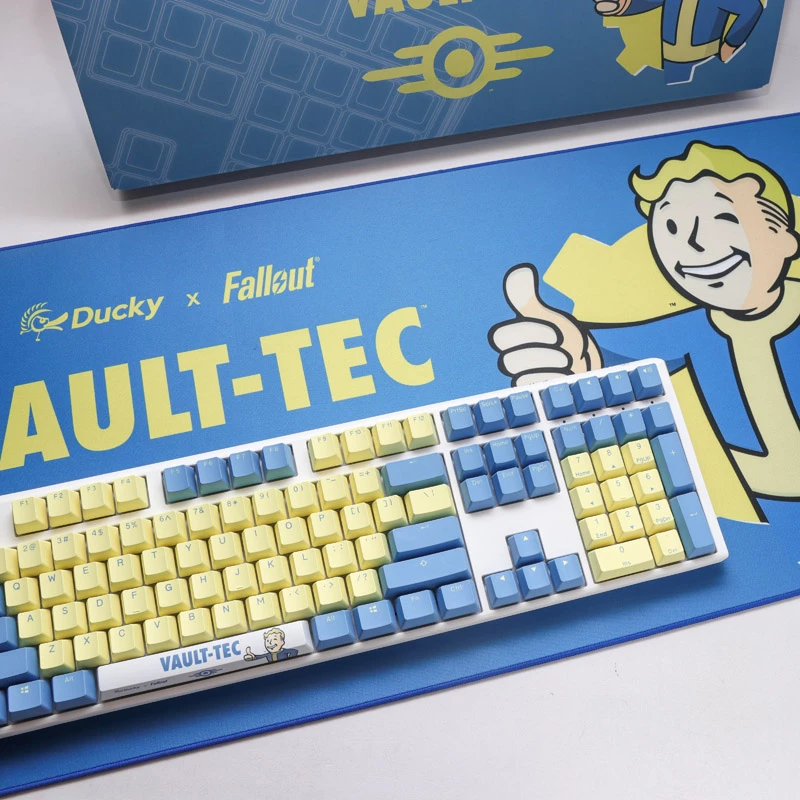 Teclado gaming Ducky x Fallout Vault-Tec Limited Edition One 3 + tapete de rato - MX-Blue (US)