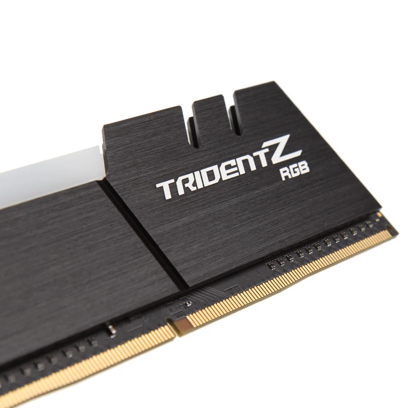 Módulo de RAM para desktop G.SKILL DDR4 16 GB (2x8 GB) 3200 MHz, DIMM de 288 pinos, 1,35 V, dissipador, RGB, Dual-Channel