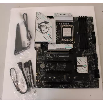 Motherboard MSI B860 GAMING PLUS WIFISO — usada, recondicionada, bateria incorporada, garantia de 3 meses