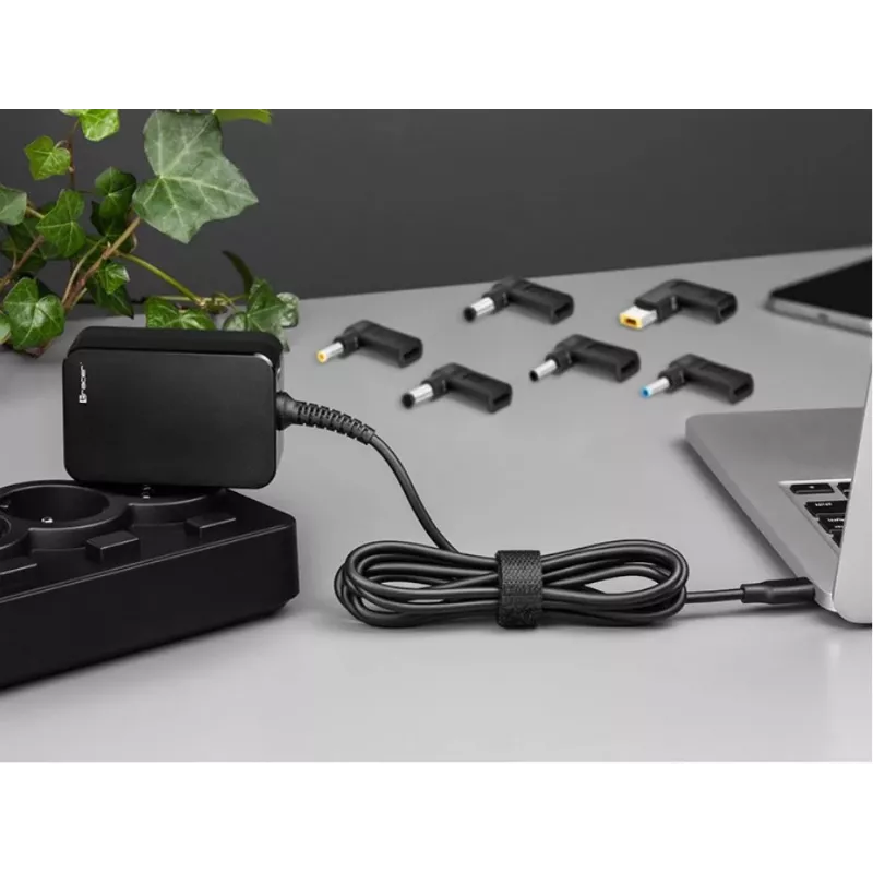 Fonte de alimentação para portátil Prime 65W universal 7w1