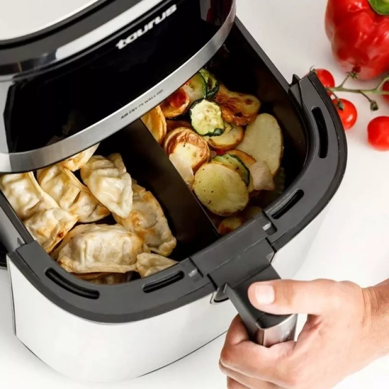 Fritadeira de ar quente Taurus Air Fry 7S 1600W 6,5L, aço inoxidável, 8 programas, 80–200°C, controlo tátil