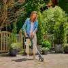 Gardena 14820-55 EasyWeed 1800/18V P4A solo escova de juntas a bateria removedora de ervas daninhas, sem bateria e carregador, cinzento/turquesa