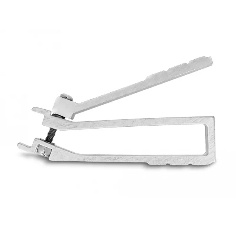 Alicate DeLOCK para porcas gaiola M4 M5 M6 alumínio prateado