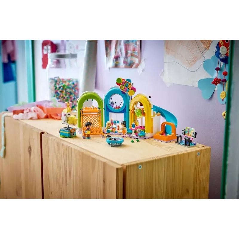 LEGO FRIENDS 42686 Parque Infantil Divertido Interior