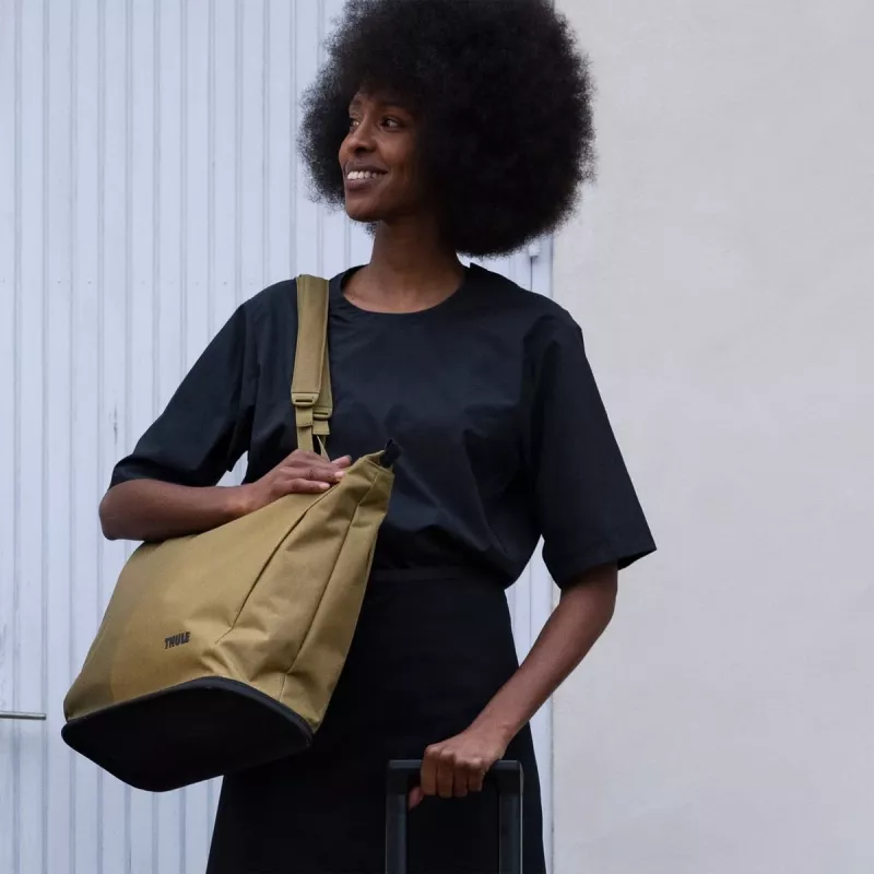 Saco Thule 5229 Aion Tote preto