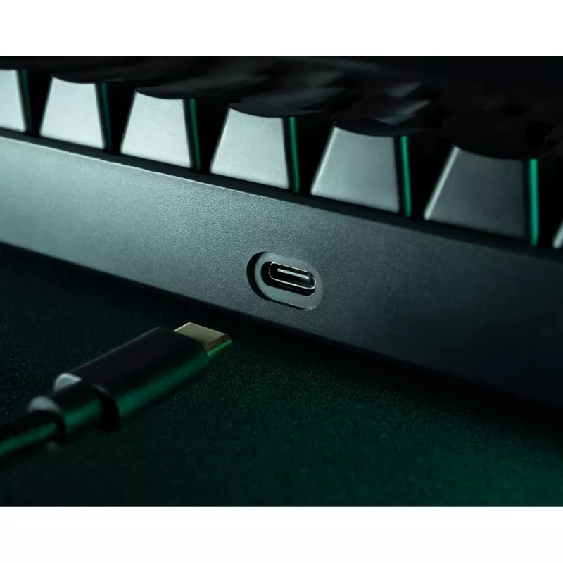 Deltaco GAM-100-DE - 65% - USB + Bluetooth - switch mecânico - QWERTZ - LED RGB - preto