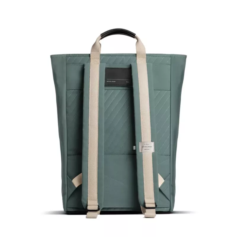 Mochila casual Native Union W.F.A Backpack verde 100% PET reciclado
