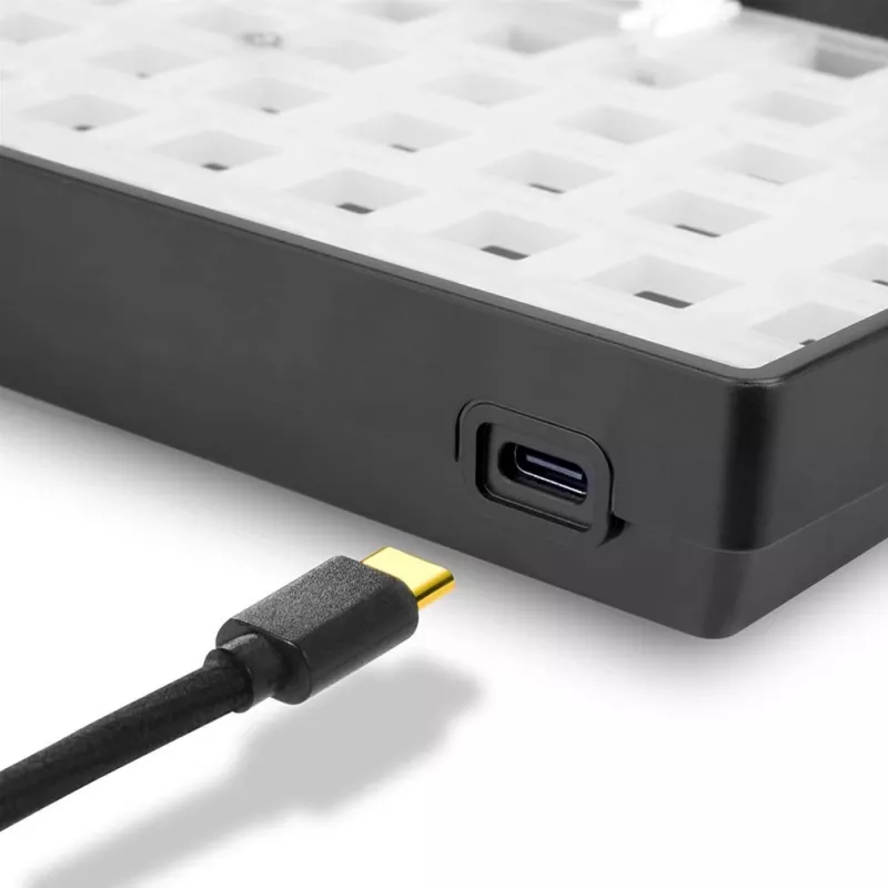 Sharkoon SKILLER SGK50 S3 Barebone Teclado Gaming - teclado gaming totalmente personalizável em layout 75%, Hot-Swap, iluminação RGB, layout QWERTZ