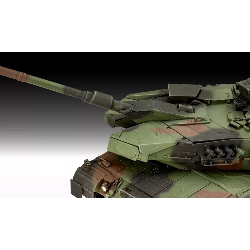 Maquete em plástico REVELL Leopard 2A7A1 kit de carro de combate militar (escala não indicada)