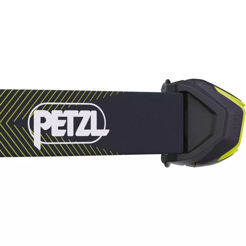 Lanterna Petzl E065AB03 Actik Core verde (E065AB03)