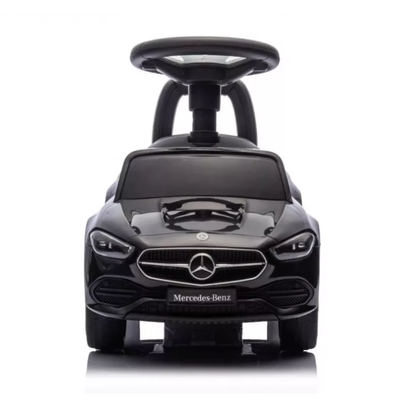 Veículo Mercedes C-Class S preto