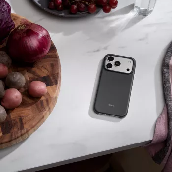 Beats capa para iPhone 17 Pro com MagSafe e controlo de câmara - cinzento granito