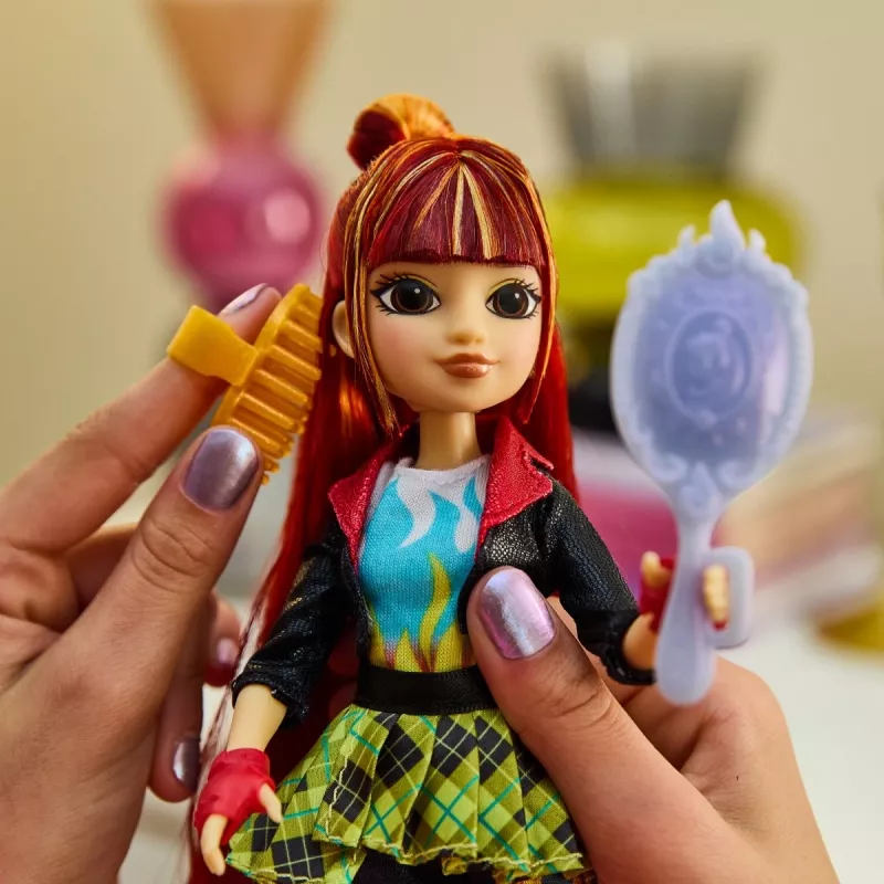 Boneca Unicorn Academy Fashion Valentina