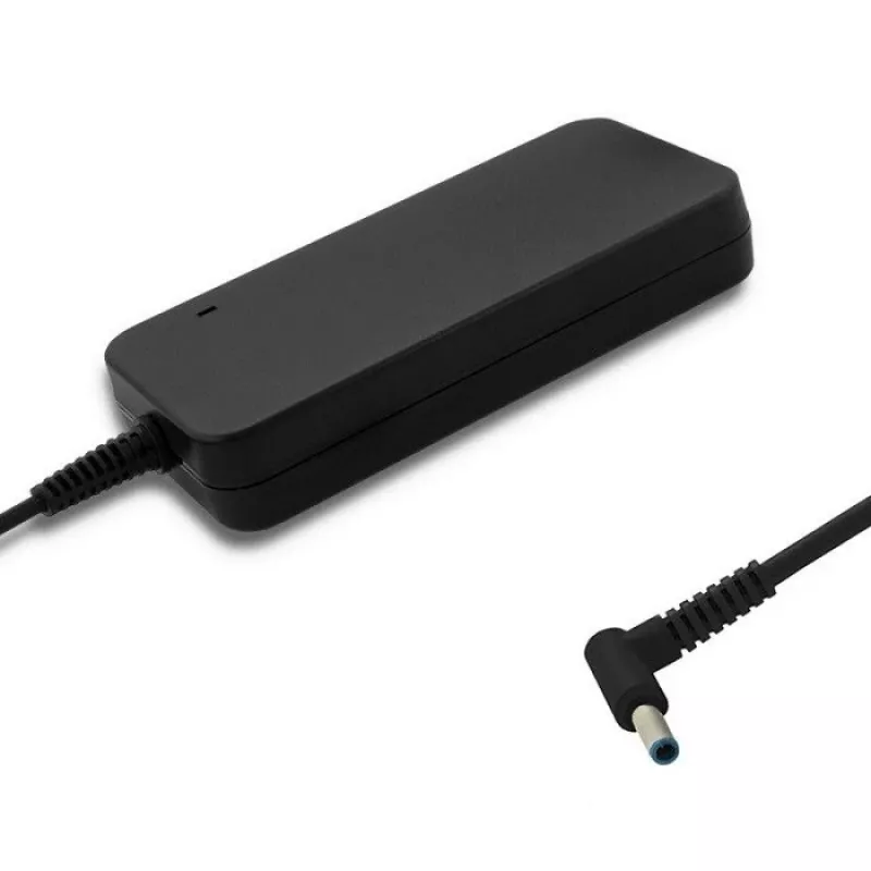 Fonte de alimentação/inversor Qoltec 51735 150 W preto