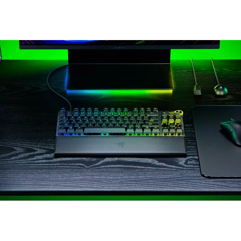 Razer Huntsman V3 Pro Tenkeyless 8KHz | Teclado gaming | Com fios | US | Preto | USB Type-C | Razer Analog Optical Switch Gen-2
