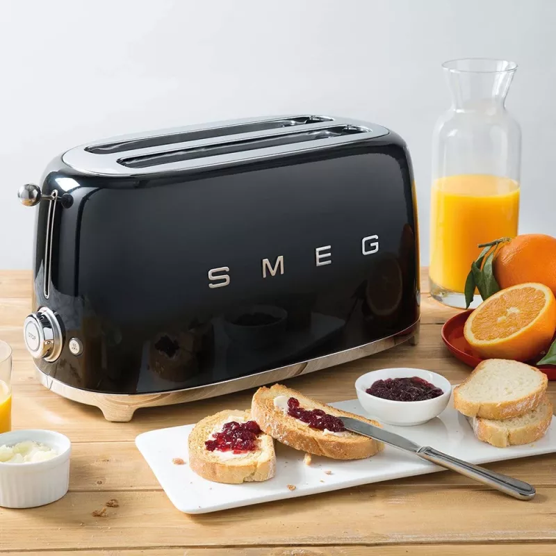 Smeg - TSF02 Torradeira 4 fatias - Preto/lacado/LxAxP 41x20,8x21,5 cm/6 níveis de torra/1500W