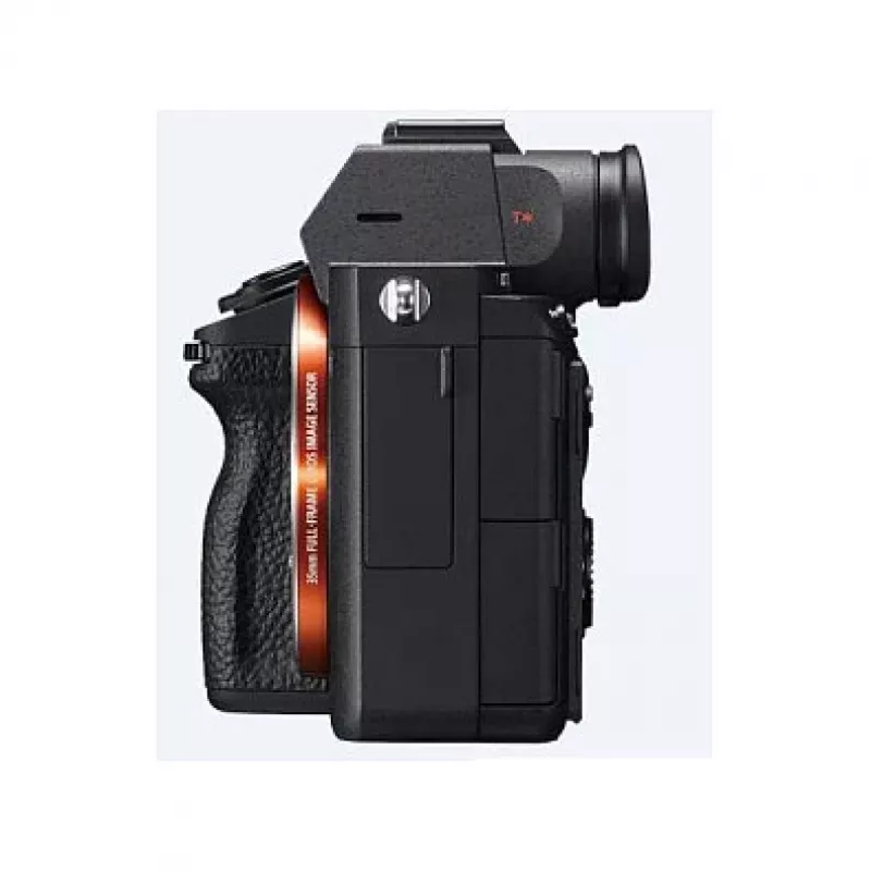 Sony α 7 III + 28–70 mm MILC 24,2 MP CMOS 6000 x 4000 píxeis preto