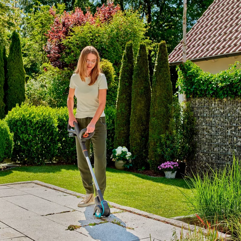 Escova de ervas daninhas elétrica Gardena 14822-20 Verde nylon