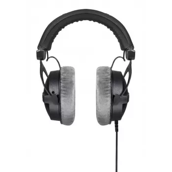 Auscultador de estúdio Beyerdynamic DT 770 PRO 80Ω — fechado, circumaural, 5–35000 Hz, 96 dB, 3,5 mm, ficha banhada a ouro