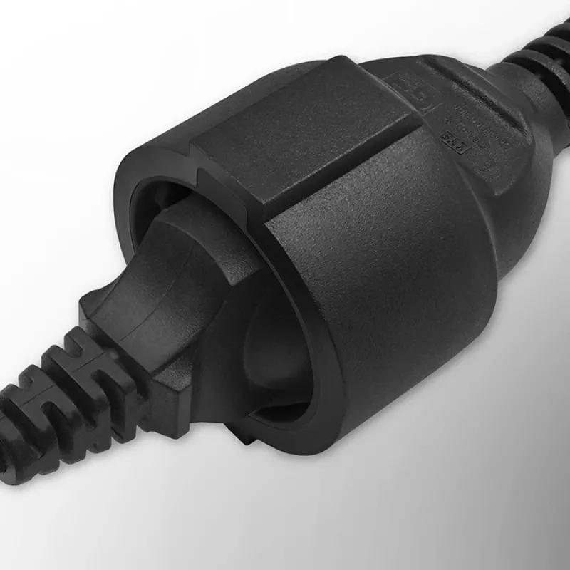 Adaptador de alimentação QOLTEC IEC 320 C14 para ficha francesa, cabo de 0,15 m