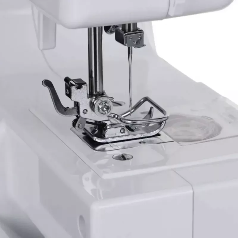 Máquina de costura semiautomática SINGER M1005 — 11 pontos, largura do ponto 4 mm, porta-bobina superior, braço livre, 2,5 kg