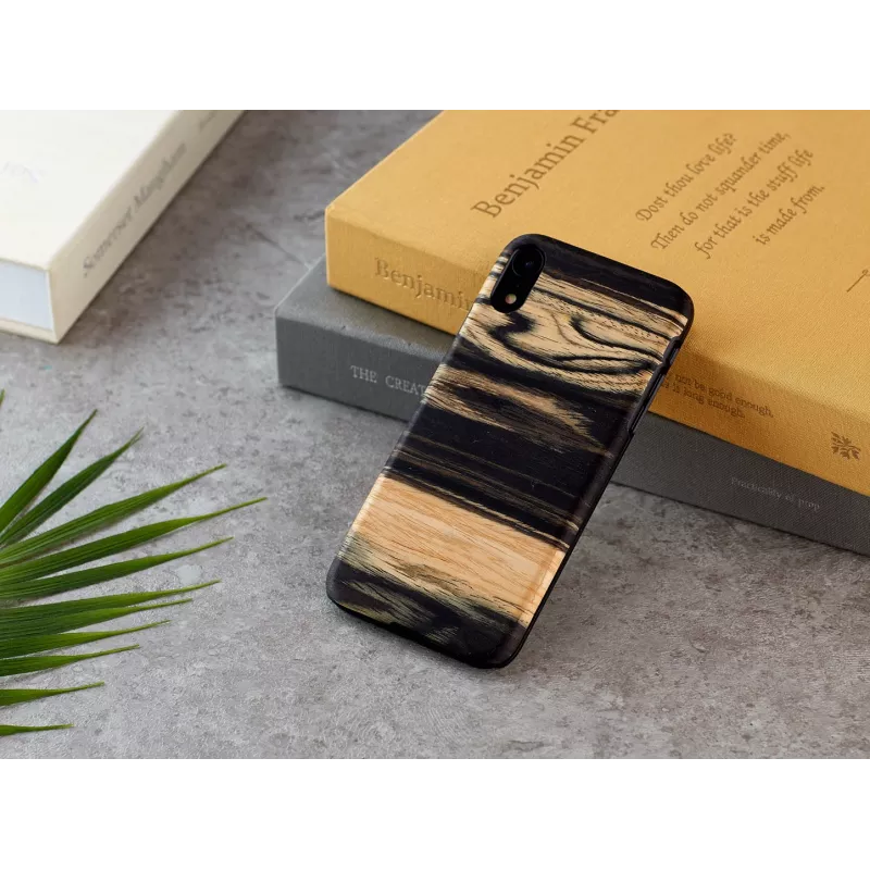 Capa para telemóvel man and wood para iPhone XR — parte traseira em madeira ébano branco, capa protetora