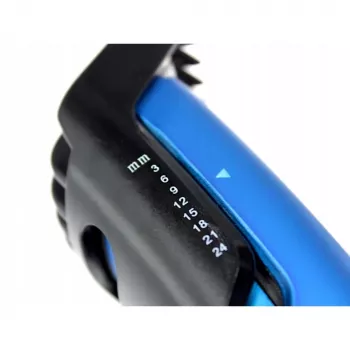 Aparador de barba BLAUPUNKT HCC401 — ajustável 3–24 mm, recarregável, preto/azul