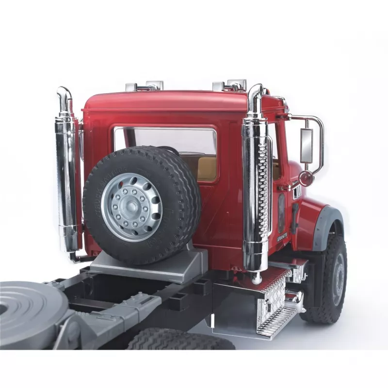 Camião articulado de brincar com acessório JCB 4CX, BRUDER, modelo BR-02813, construção em ABS, multicolor