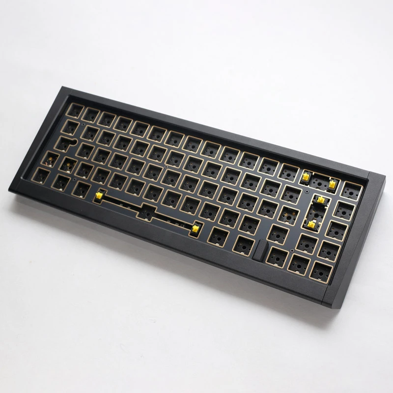 Teclado Ducky Outlaw 65 Universal USB preto