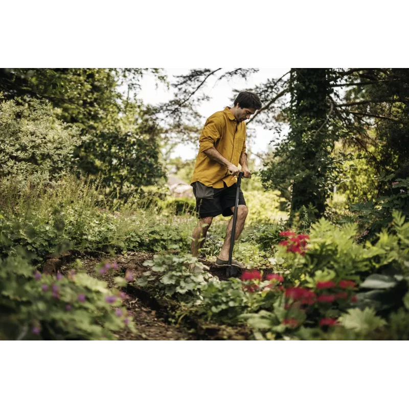 Ajuda de plantação Fiskars ERGO Ajuda de plantação de cabo longo – cabo longo ergonómico, modelo 1057078