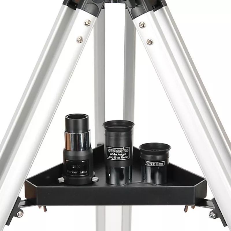 Telescópio refrator Skywatcher BK 1309 EQ2 — abertura 130 mm, distância focal 900 mm