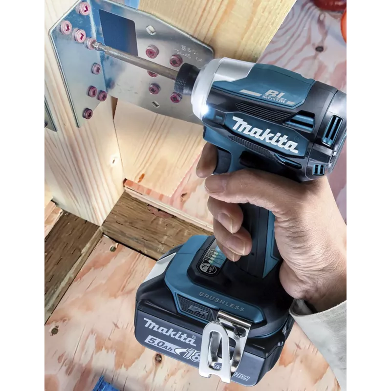 Chave de impacto Makita DTD172Z 1/4 3800 rpm 180 N⋅m preto, azul 18 V